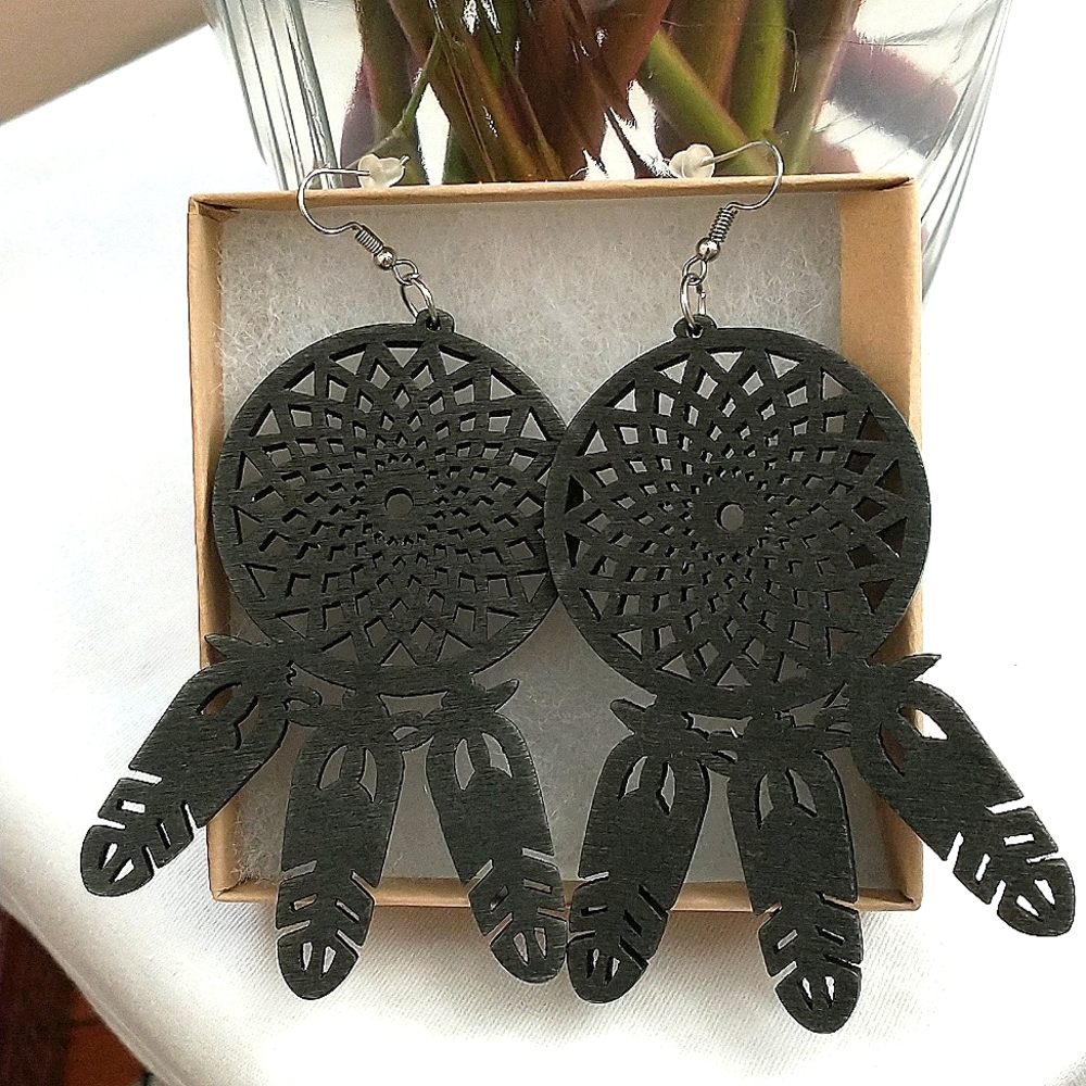 "Dreamcatchers" earrings by Natural Girls Rock
